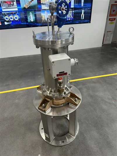 Висококачествена безуплътнителна потопяема помпа